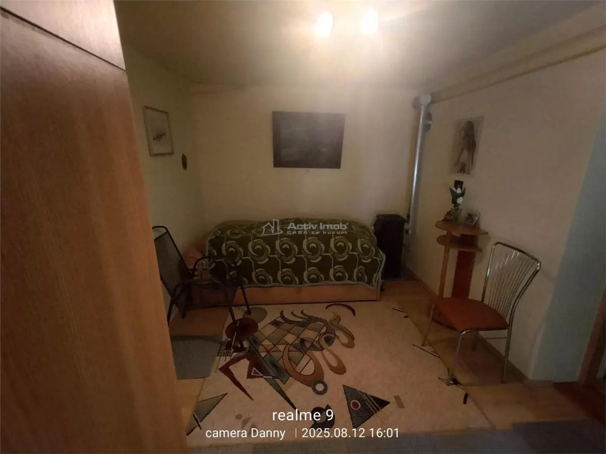 House / villa for sale sqm in Resita, Muncitoresc area - foto 9
