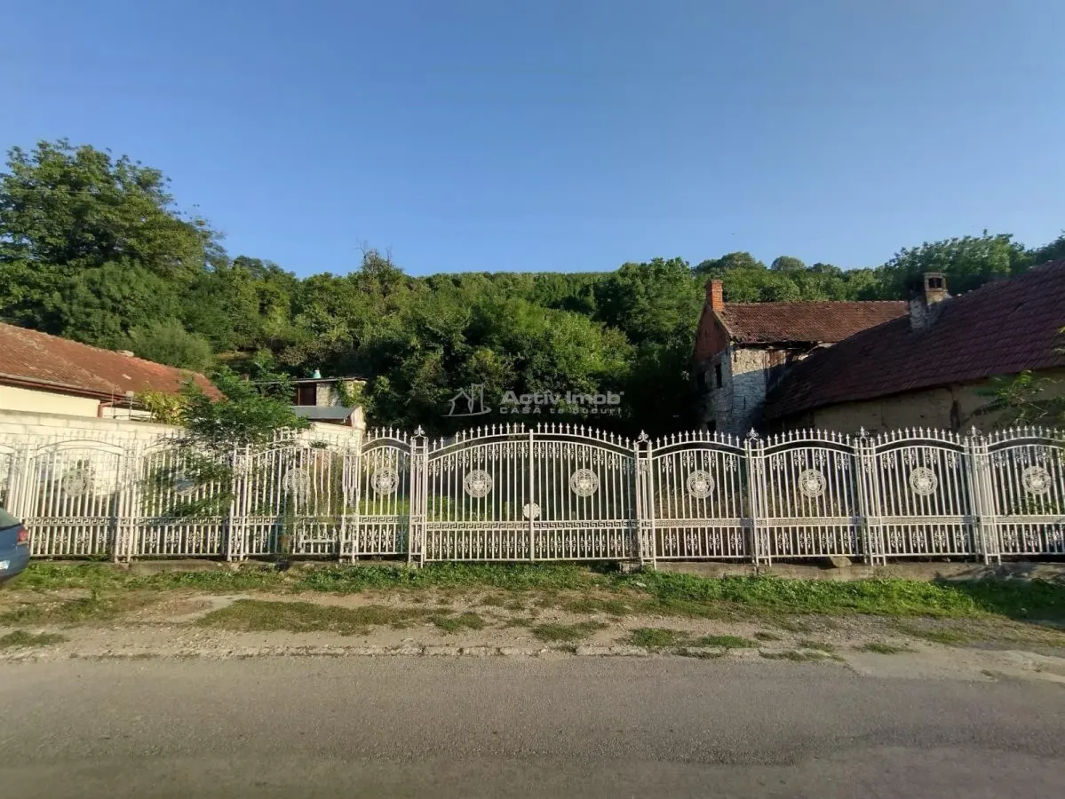 Oravita, Terrain Intraurbain, Régulier, En Bord de Route, Prix Négociable - foto 12