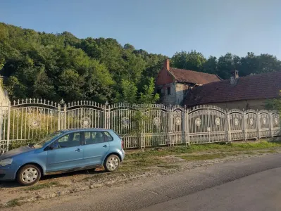Oravita, Terrain Intraurbain, Régulier, En Bord de Route, Prix Négociable - foto 3