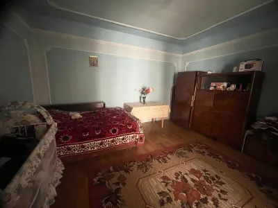 Caransebes, Maison Deux Niveaux avec Terrain de 1,000 sqm - foto 21