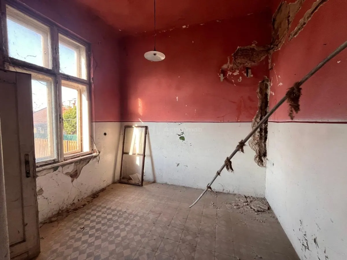 Timisoara, Villa d'Époque avec Terrain Généreux de 802 m², Quartier Balcescu-Elisabetin - foto 22