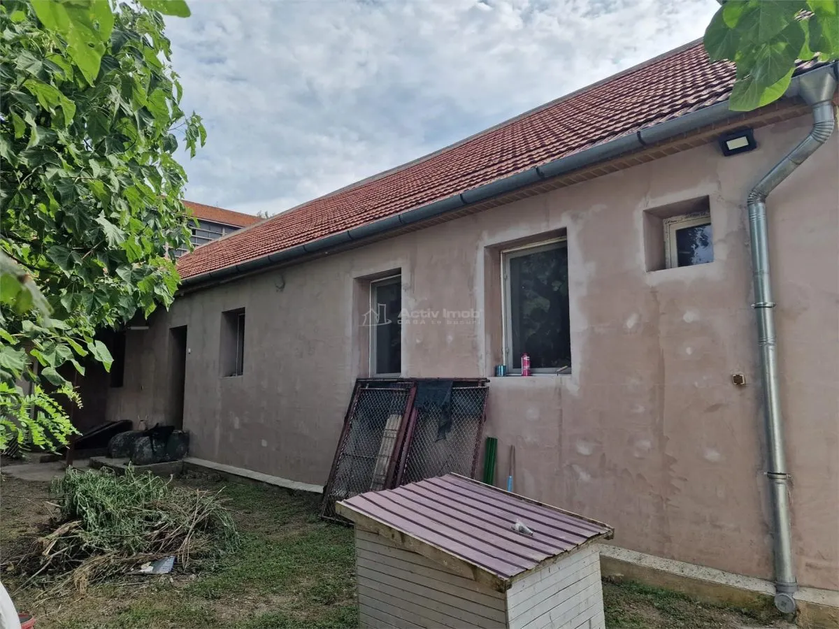 Maison à Resita, Quartier Cathédrale - foto 5