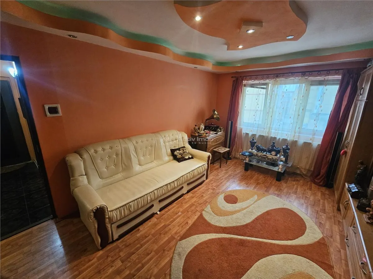 Resita, Apartamento de 3 Dormitorios, Distrito Micro 4 - foto 14