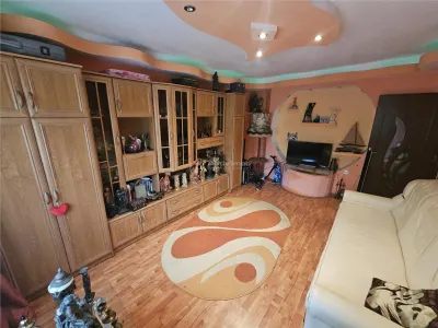 Resita, Apartamento de 3 Dormitorios, Distrito Micro 4 - foto 15