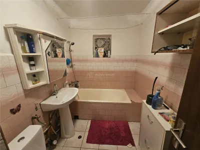 Resita, Apartamento de 3 Dormitorios, Distrito Micro 4 - foto 8