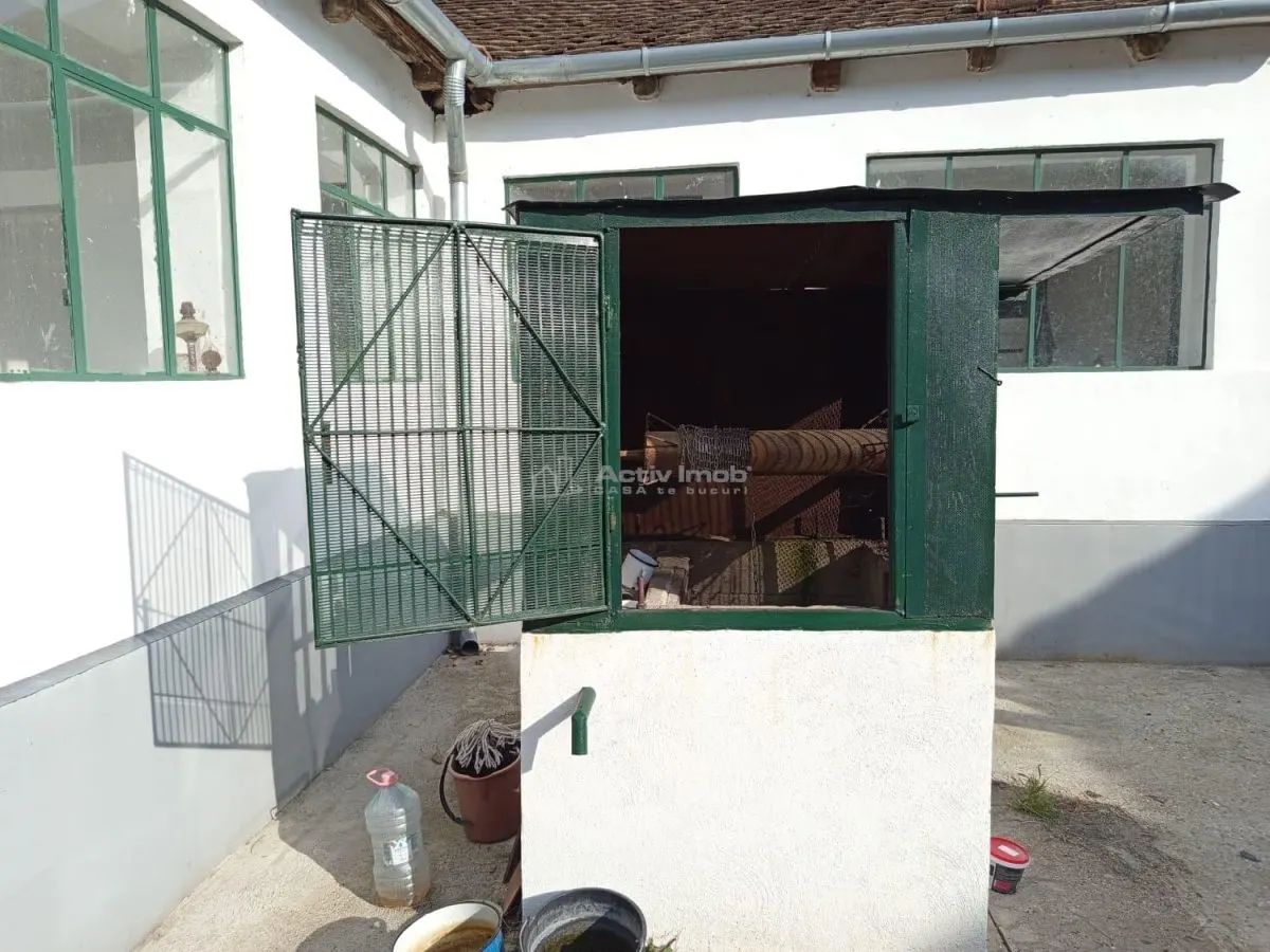 Ciuchici, Maison 7 Pièces, 1.151 m² Terrain, Prix Négociable, Zéro Commission - foto 4