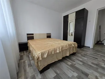 Appartement Deux Chambres à Vendre, Aleea Trandafirilor - foto 3