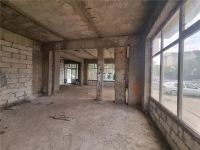 亚历山德里亚商业空间，多瑙河街 - foto 14