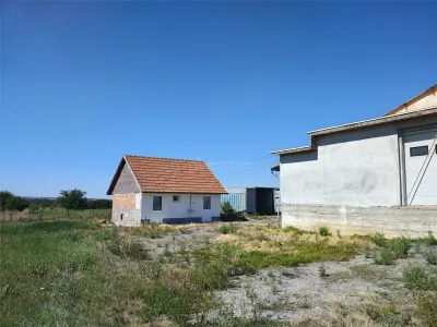 Hala industriala de vanzare sau inchiriere– Misca - judetul Bihor - 972 mp construiti -Teren 12538 mp - Utilitati complete - foto 6