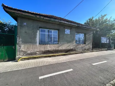 博察罗马纳：主街道两栋建筑物带地块和车库的房产 - foto 12