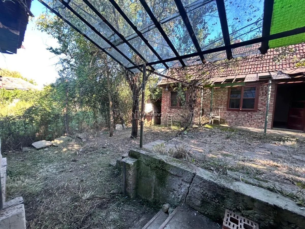 博察罗马纳：主街道两栋建筑物带地块和车库的房产 - foto 7
