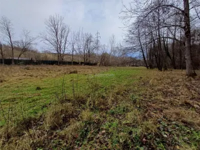 Resita, Terrain Constructible Lotissable, Près du Ruisseau et Route, 4500 m², €15/m² - foto 6