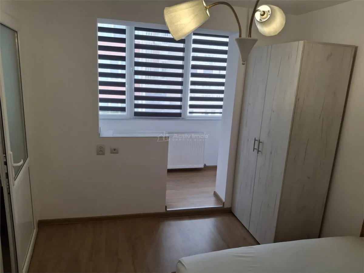 Resita, Appartement 3 Pièces à Louer, Quartier Micro III - foto 12