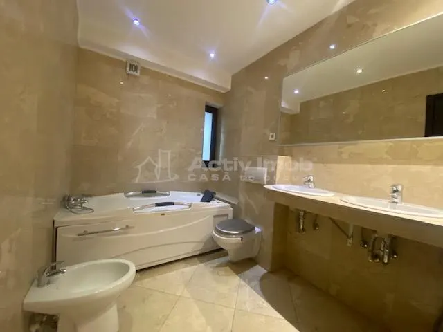 Duplex 4 Chambres Élégant à Sisesti, Luxe – Commission Zéro - foto 17