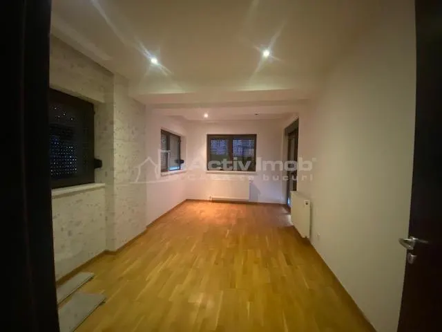 Duplex 4 Chambres Élégant à Sisesti, Luxe – Commission Zéro - foto 21
