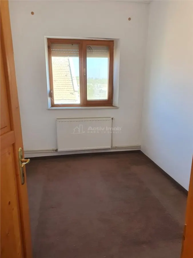 Appartement 4 Pièces à Vladimirescu - foto 2