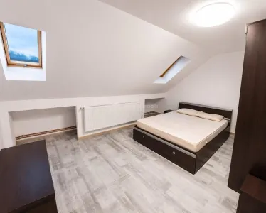 Appartement 4 Pièces 100 m² à Louer, Rue Magurii - foto 6