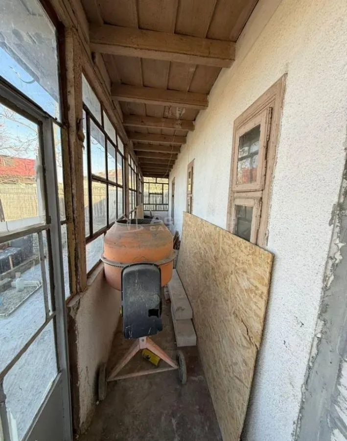 Casa individuala reconditionata partial-Teren 900 mp-Toate utilitatile-Gaz la poarta-Asfalt - foto 17