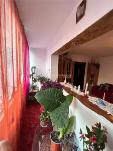Apartment with 2 bedrooms for sale 50 sqm in Resita, Moroasa 1 area - foto 5