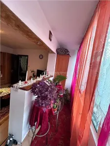 Apartment with 2 bedrooms for sale 50 sqm in Resita, Moroasa 1 area - foto 8