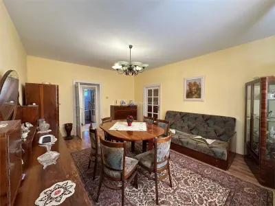 Resita, 3-Bedroom Semi-Separated Apartment, Lunca - foto 20