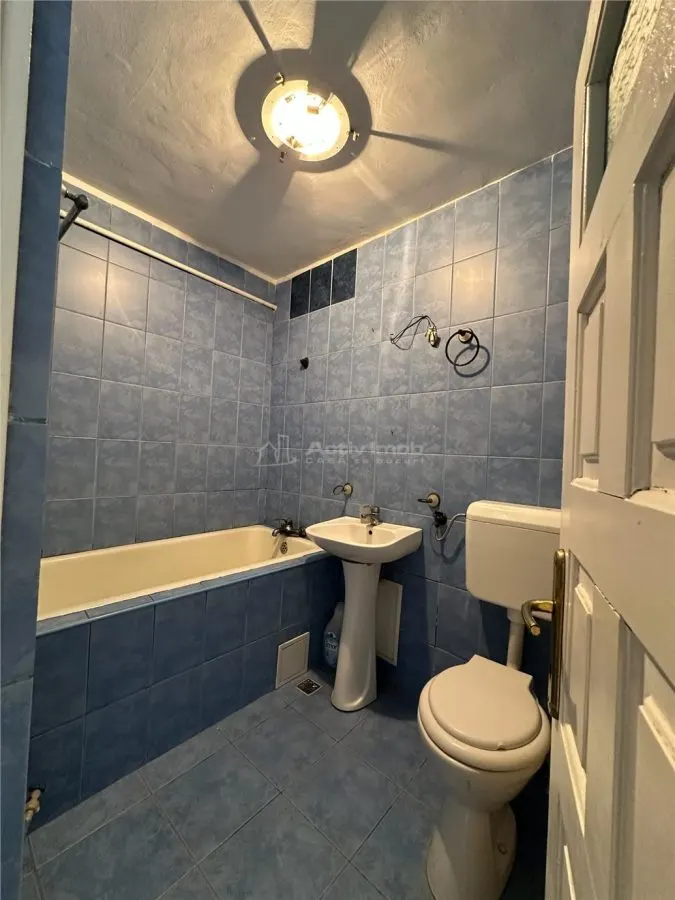 Apartment with 2 bedrooms for sale 38 sqm in Resita, Mociur area - foto 10