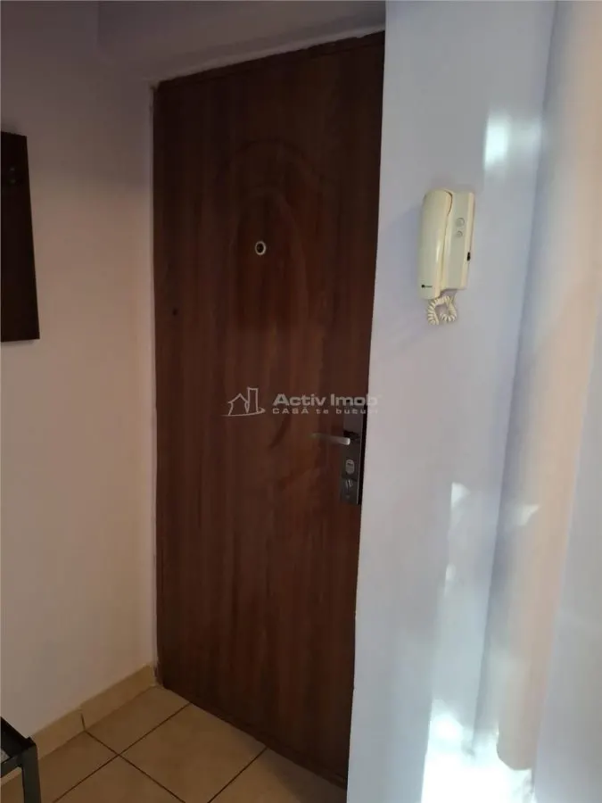 Resita, Appartement 2 Chambres à Louer, Micro III - foto 11