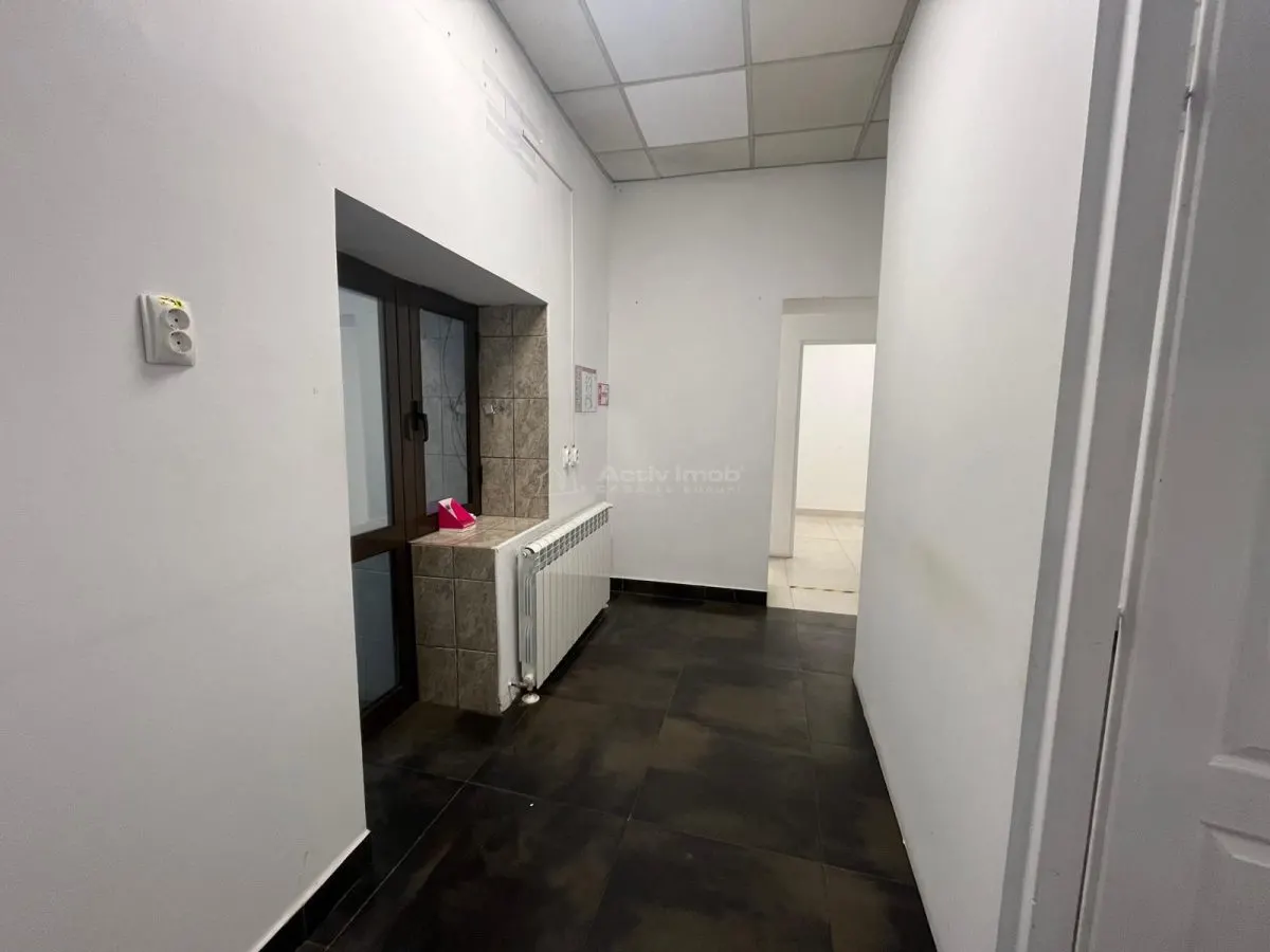 Lugoj, Local Commercial à Louer – Centre, 95 m² (Près Police) - foto 6