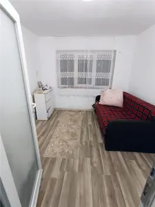 Appartement 2 Chambres, Ultra-Centre de Moldova Noua - foto 3