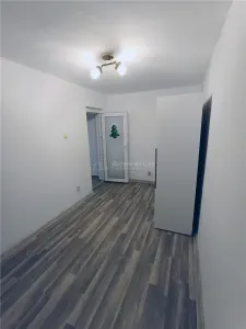 Appartement 2 Chambres, Ultra-Centre de Moldova Noua - foto 8