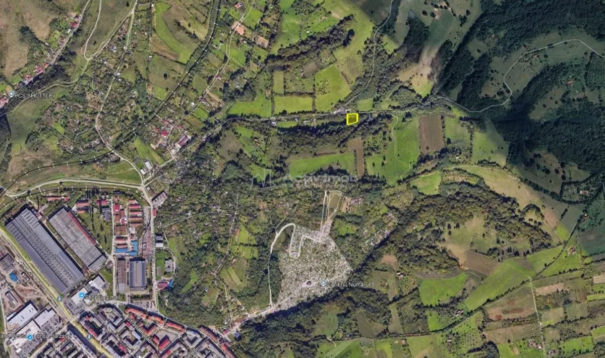 Resita, Terrain Intravilan Régulier, Bordant Ruisseau et Route, 1.308 m², €15/m² - foto 2