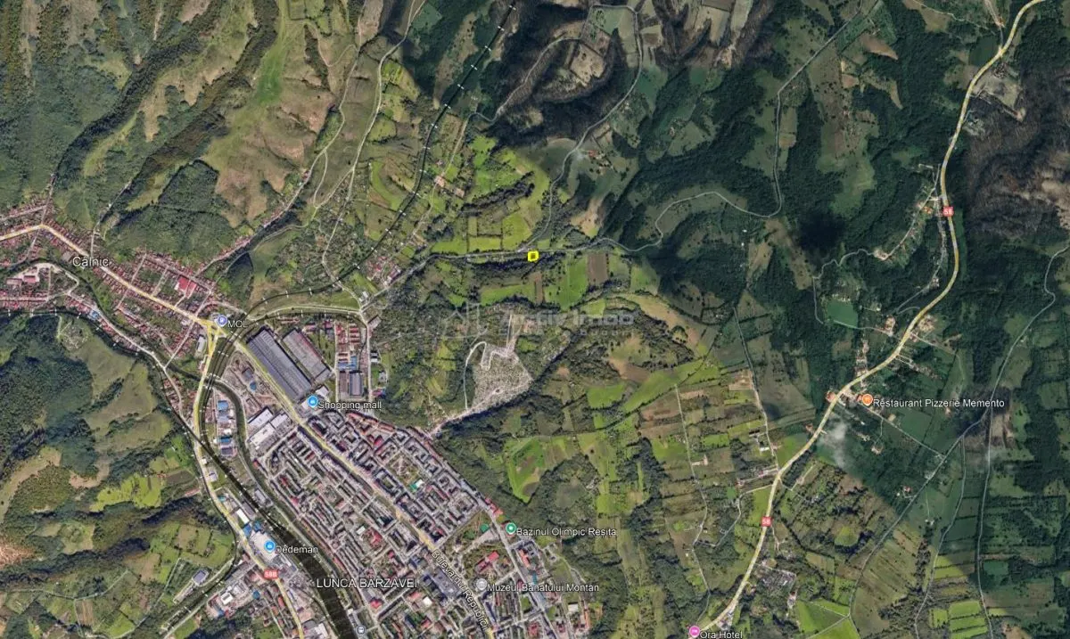 Resita, Terrain Intravilan Régulier, Bordant Ruisseau et Route, 1.308 m², €15/m² - foto 3