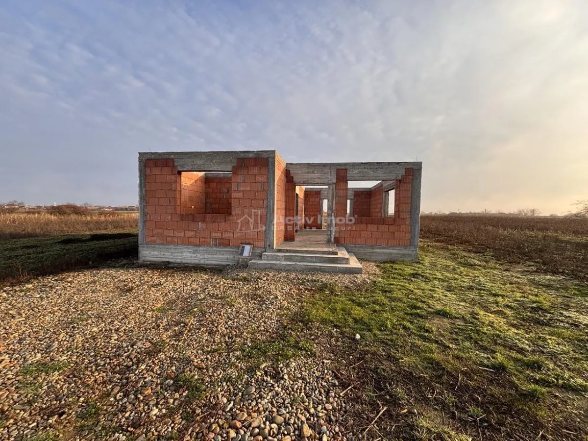 Maison Neuve - Tarian, Girisu de Cris | Terrain 560 m² - foto 2