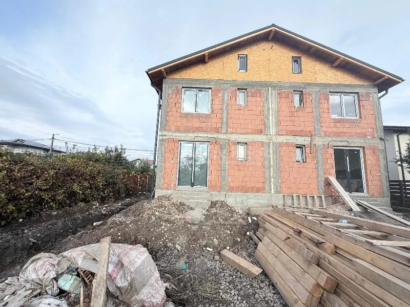 Villa for Sale – Prelungirea Ghencea – Dantelei – 245 sqm – €210,000 - foto 17