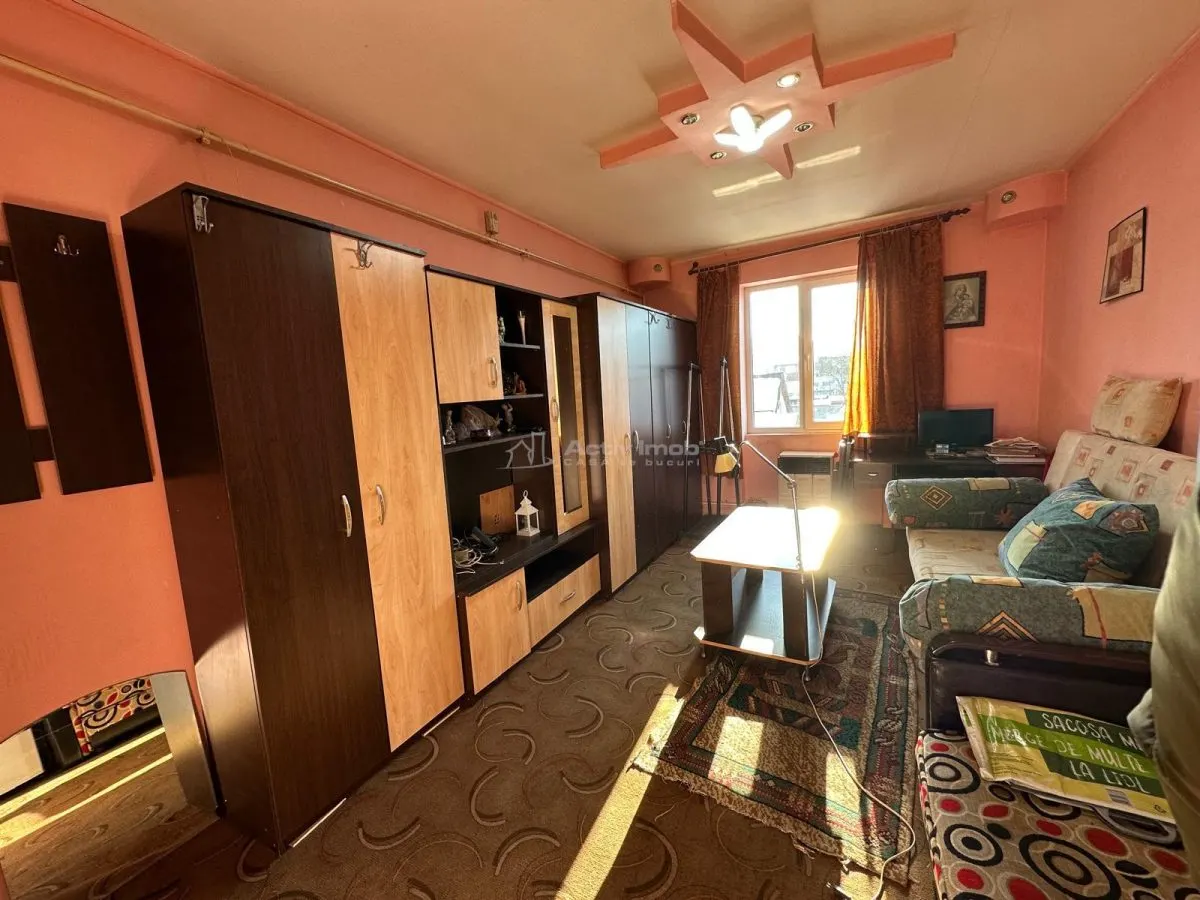 Resita, Studio avec Cuisine et Salle de Bain, Zone Lunca - foto 2