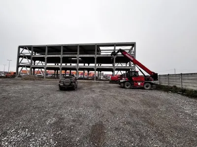Propriété Commerciale d'Exception près de la Rocade d'Oradea – 1 800 m² avec Visibilité Maximale - foto 12
