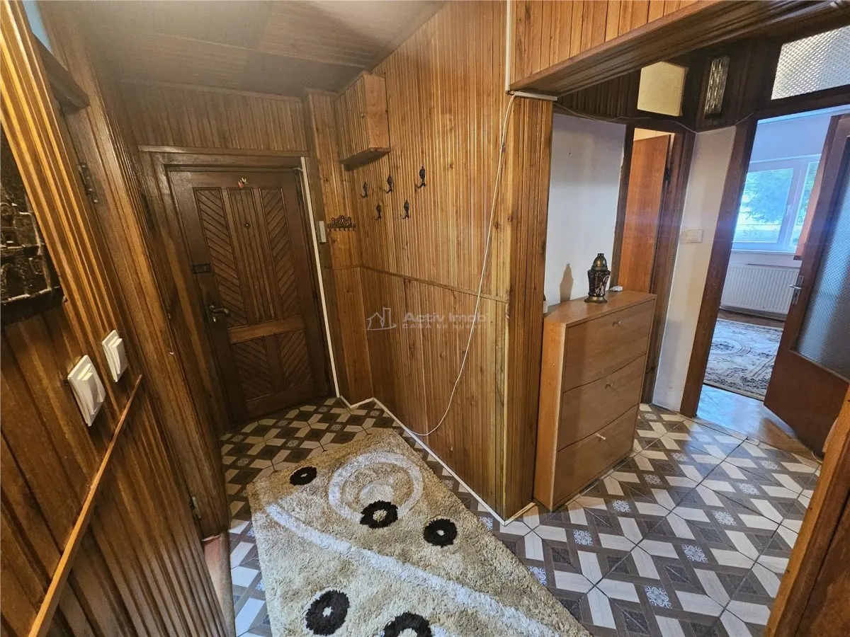 雷希察市，3卧室公寓，家具齐全且设备完善，高层底楼 - foto 11