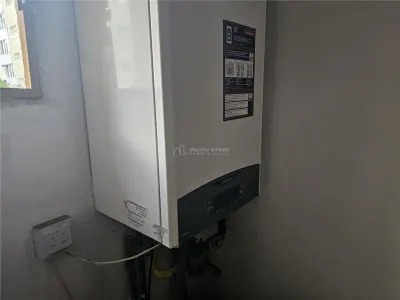雷希察市，3卧室公寓，家具齐全且设备完善，高层底楼 - foto 20