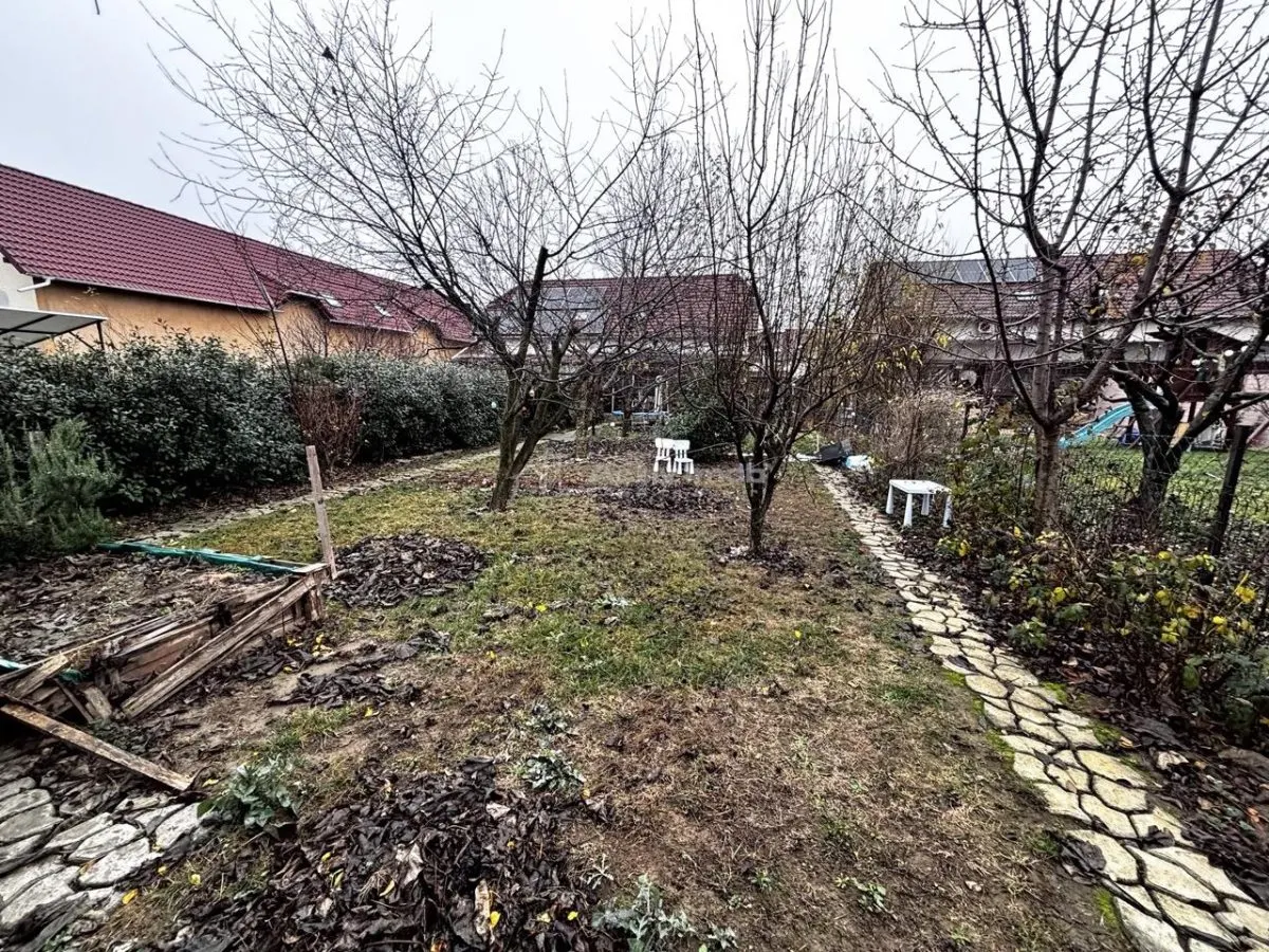 现代房屋配花园 - 卡蒂鲁尔新区 - foto 15