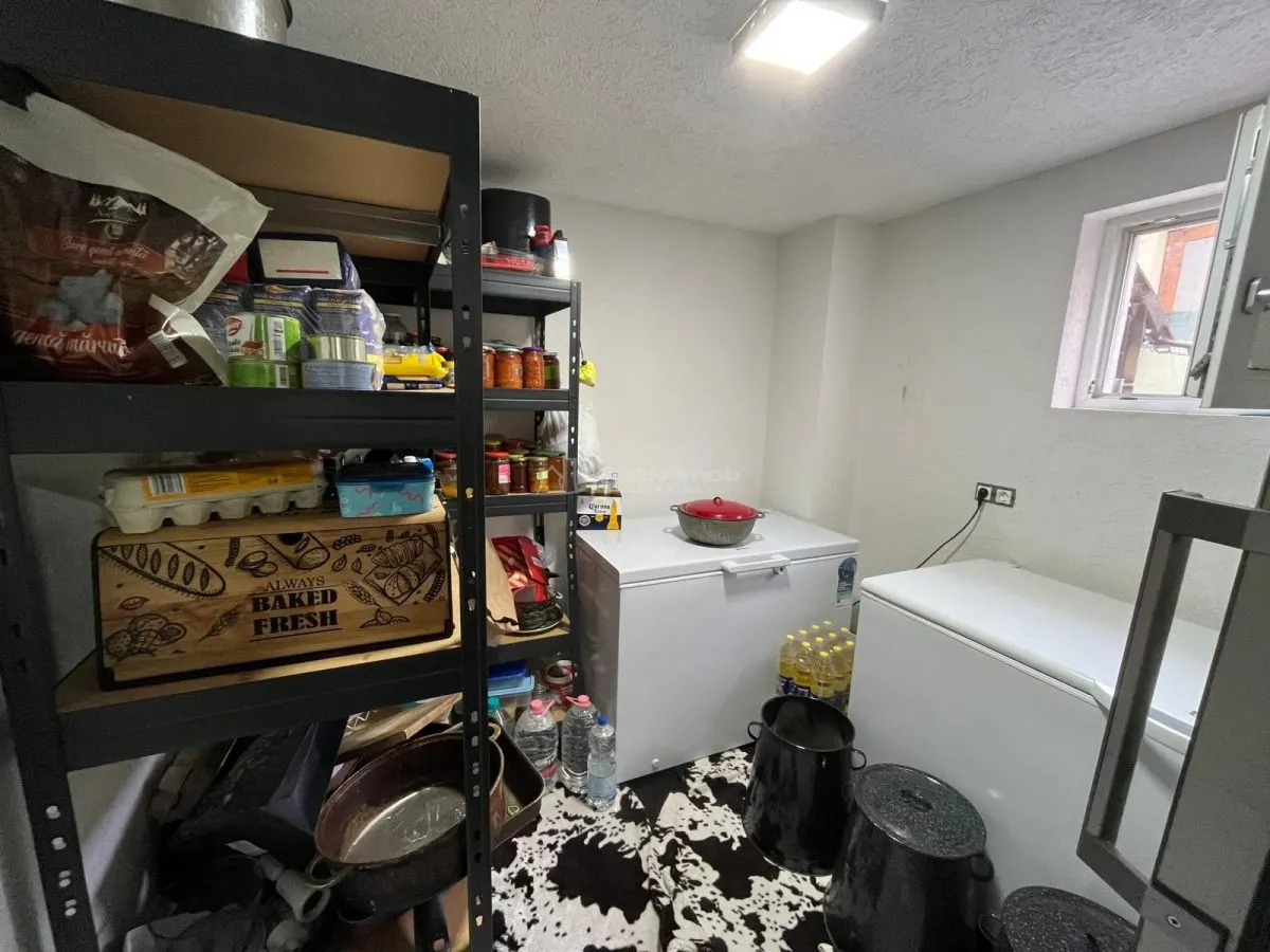Caransebes, Villa Lista P+1, Parcela 800 m², Ubicación Central - foto 18