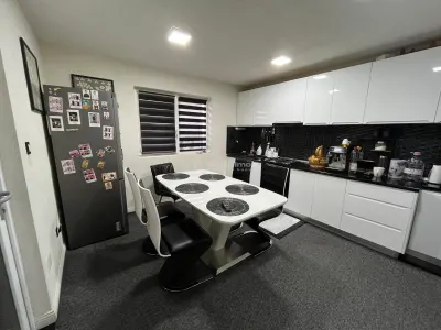 Caransebes, Villa Lista P+1, Parcela 800 m², Ubicación Central - foto 9