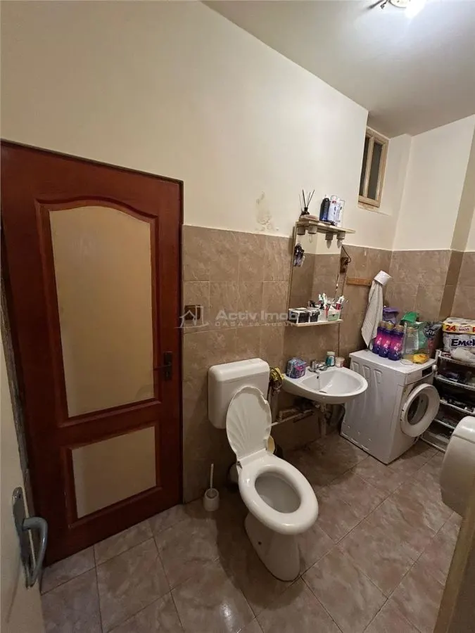 Propriété 4 Chambres - Aradul Nou - Cour Commune - foto 6