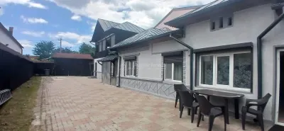 Casa de 8 Dormitorios en Venta Valea Voievozilor Targoviste 653m² Terreno - foto 11