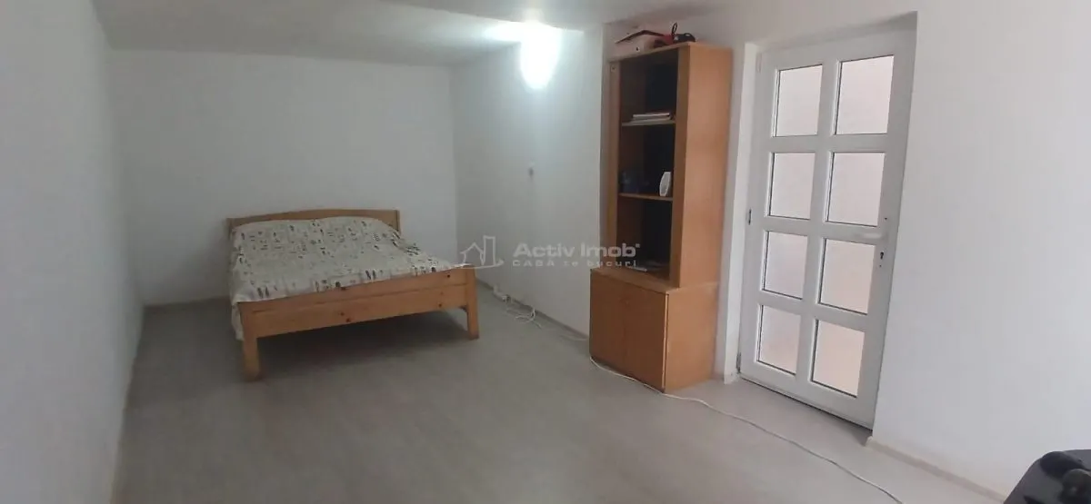Casa de 8 Dormitorios en Venta Valea Voievozilor Targoviste 653m² Terreno - foto 8