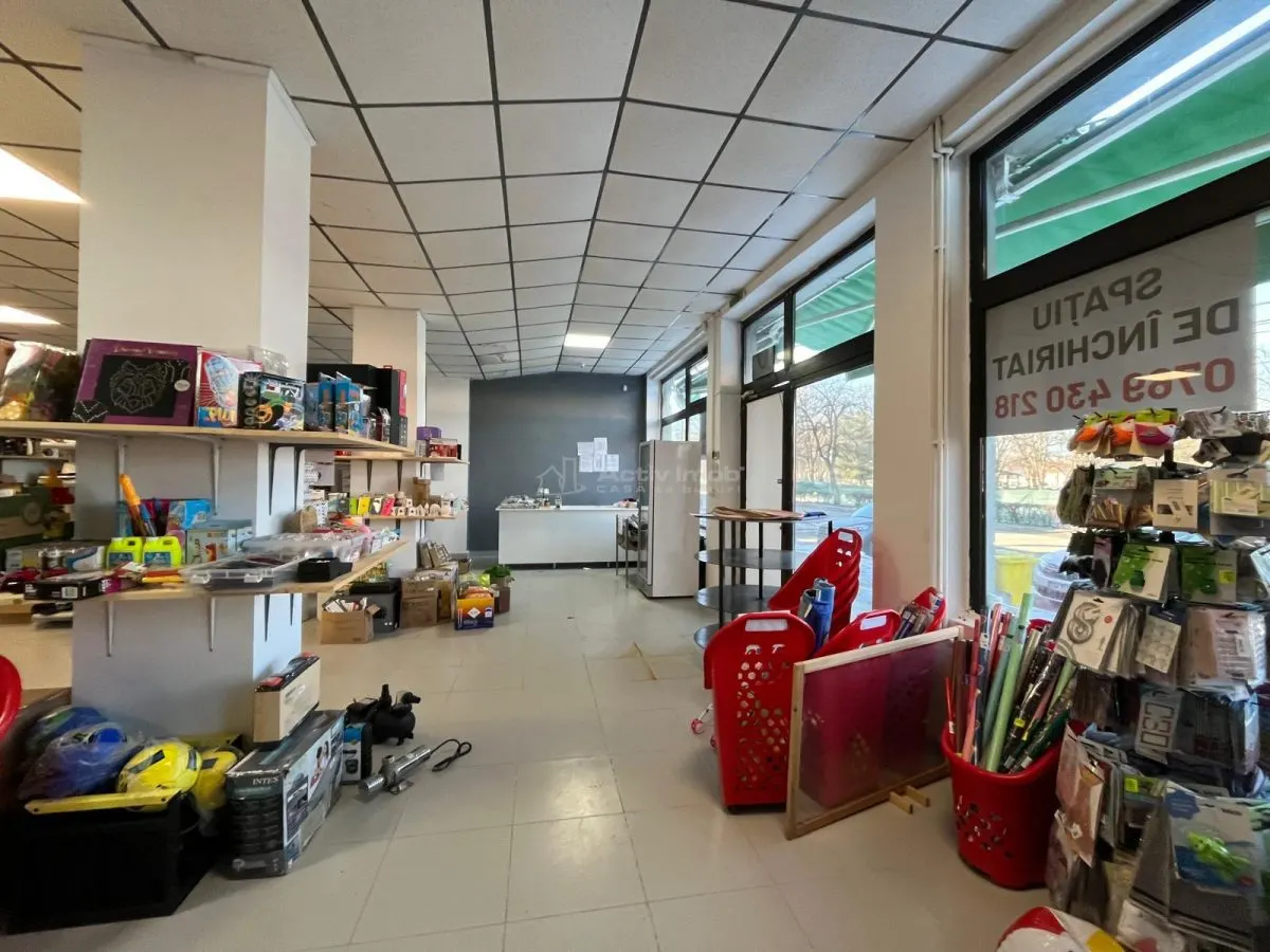 Lugoj, À Louer – Local Commercial, 194 m², Quartier Strand - foto 6