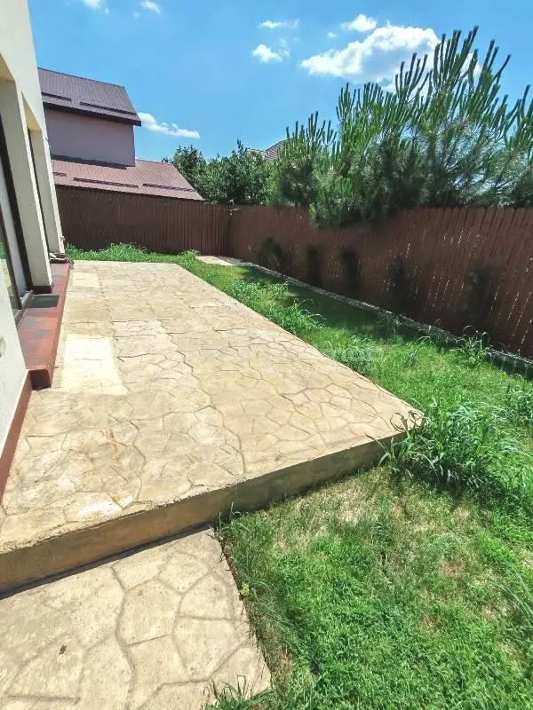 House / villa for sale 130 sqm in Bucuresti, Prelungirea Ghencea area - foto 8
