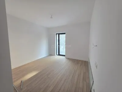 3-Bedroom Split-Layout Apartment 80 sqm – Best Residence Cotroceni - foto 4