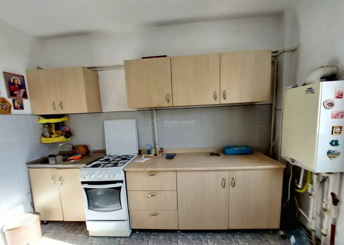3卧室公寓，分离式布局 – 维多利亚街3楼，市中心 - foto 8