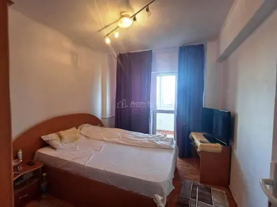 Apartamento de 4 Dormitorios Semiadosado, Aleea Huedin, Berceni - foto 3