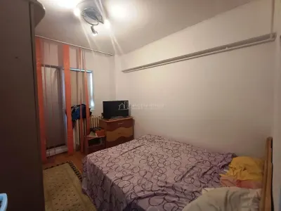 Apartamento de 4 Dormitorios Semiadosado, Aleea Huedin, Berceni - foto 4